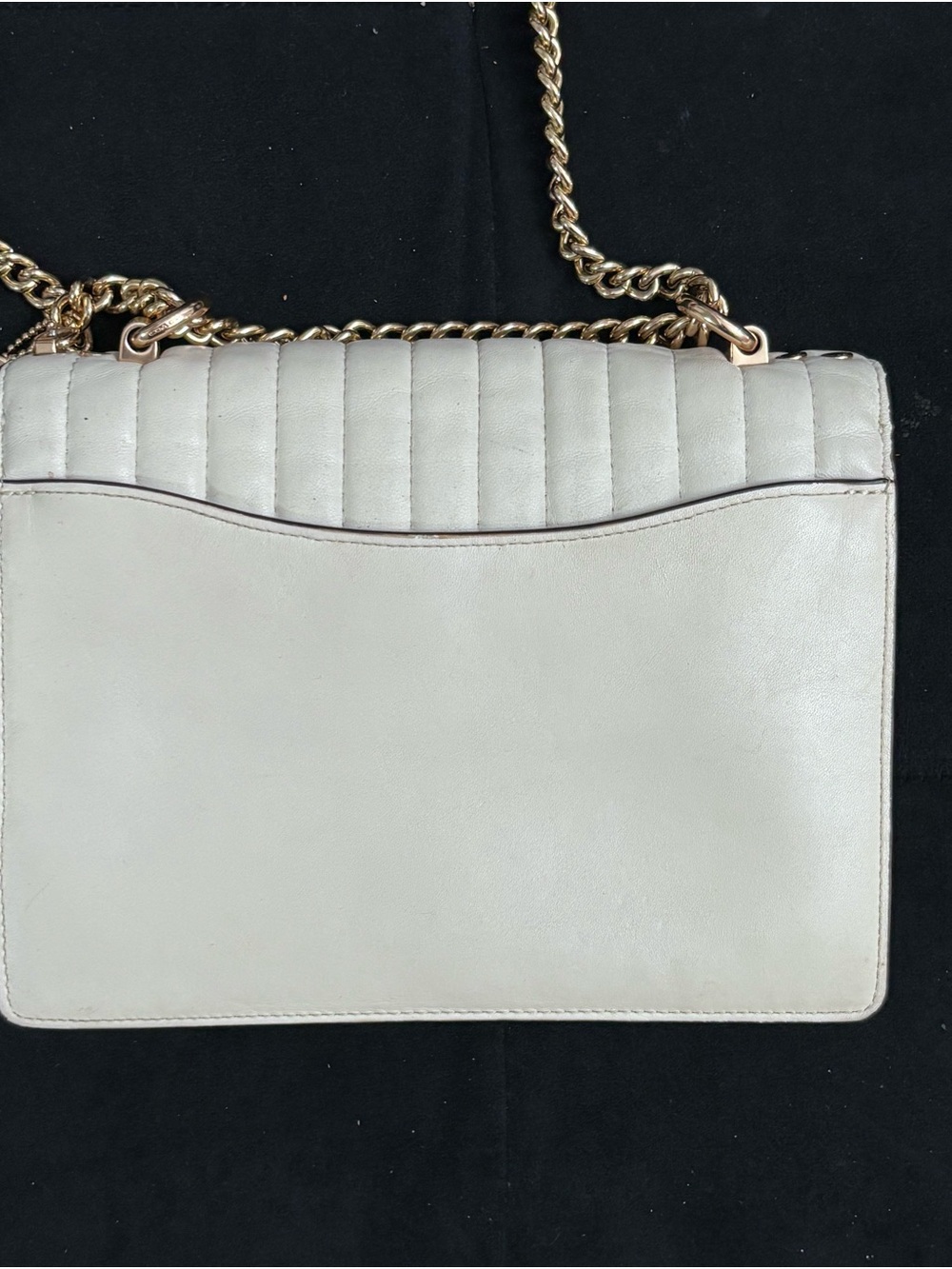 Coach Klare cream Quilted Crossbody & Shoulder Bag Chain Strap & gold hang tag - Picture 5 of 13